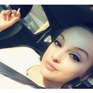 Meet your Posher, Jena